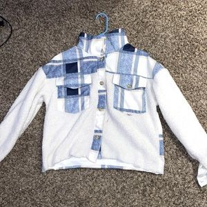 Cropped blue fuzzy flannel. Size Medium. From Boutique